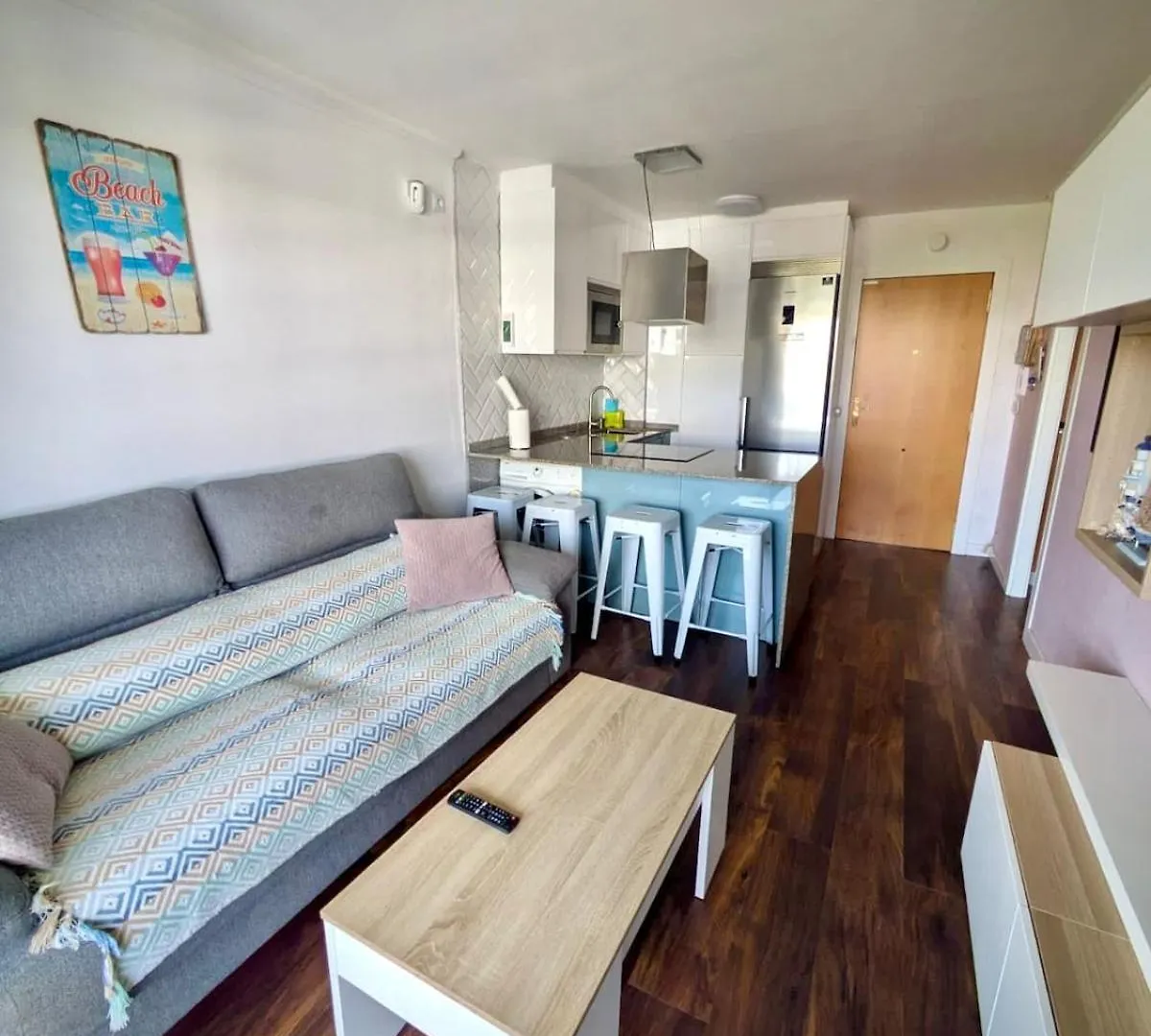 Reformed Cozy Penthouse With Pool - Portaventura Apartment Salou Spain